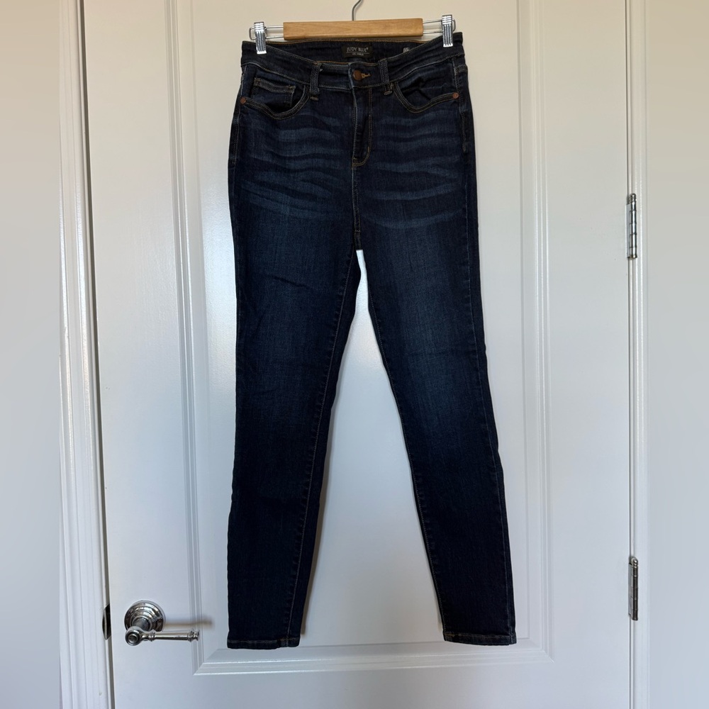 Judy Blue Dark Wash Skinny Jeans